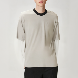 Men's loose round neck fake two-piece long sleeves