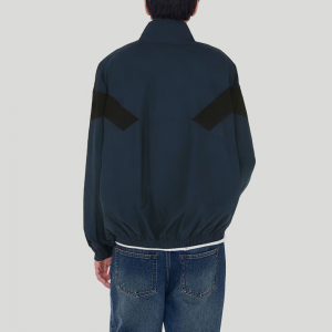 Waterproof mesh lined zipper men's jacket