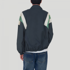 Lightweight breathable loose men's jacket