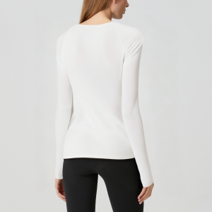 Casual white comfortable women's long-sleeved shirt